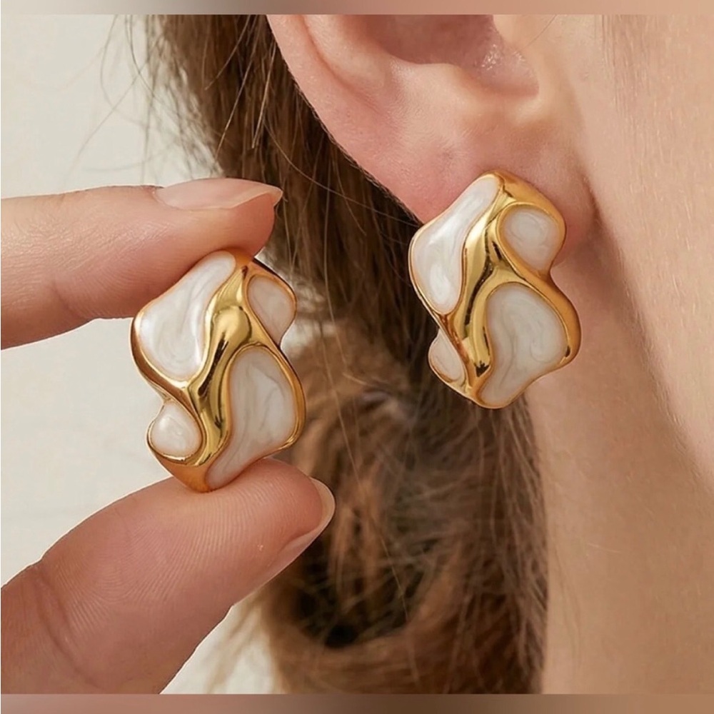 Gold Tone & Pearlescent White Abstract Statement Earrings (E6)